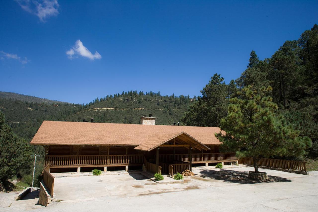 Bosques De Monterreal Hotel San Antonio de las Alzanas Quarto foto