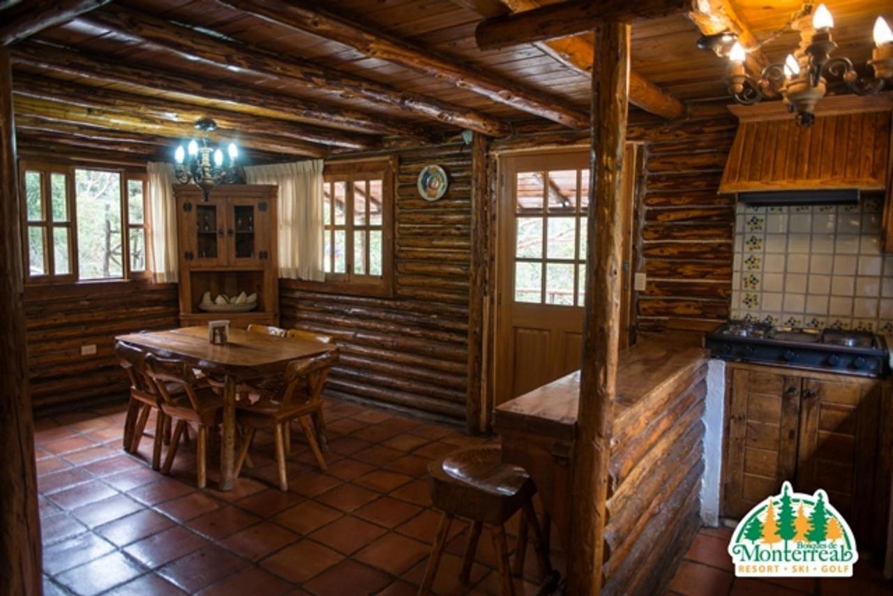 Bosques De Monterreal Hotel San Antonio de las Alzanas Exterior foto
