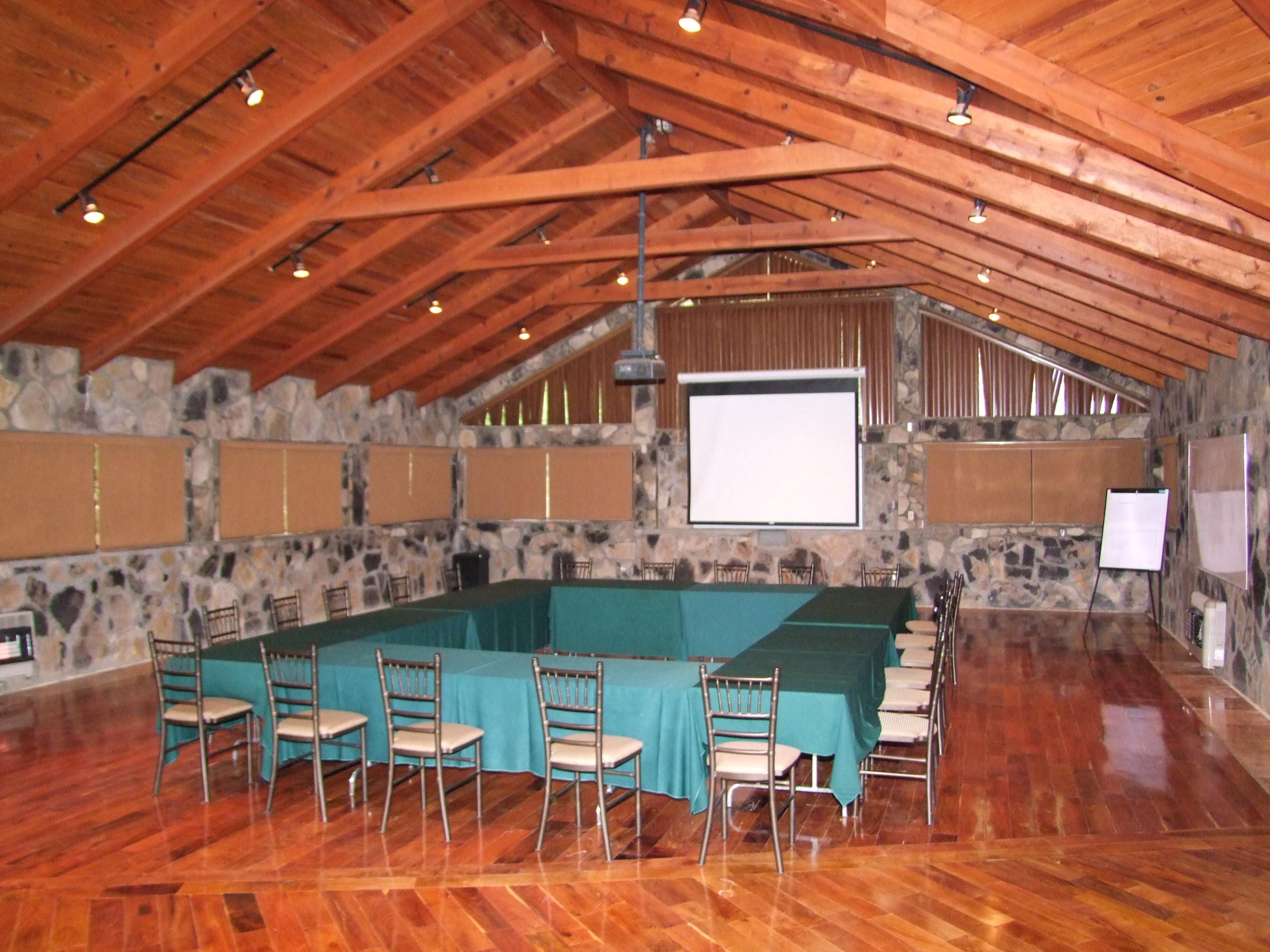 Bosques De Monterreal Hotel San Antonio de las Alzanas Exterior foto